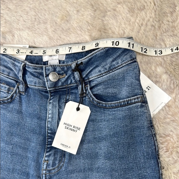 Forever 21 Blue Skinny Jeans High-Waisted Tapered - Picture 5 of 11